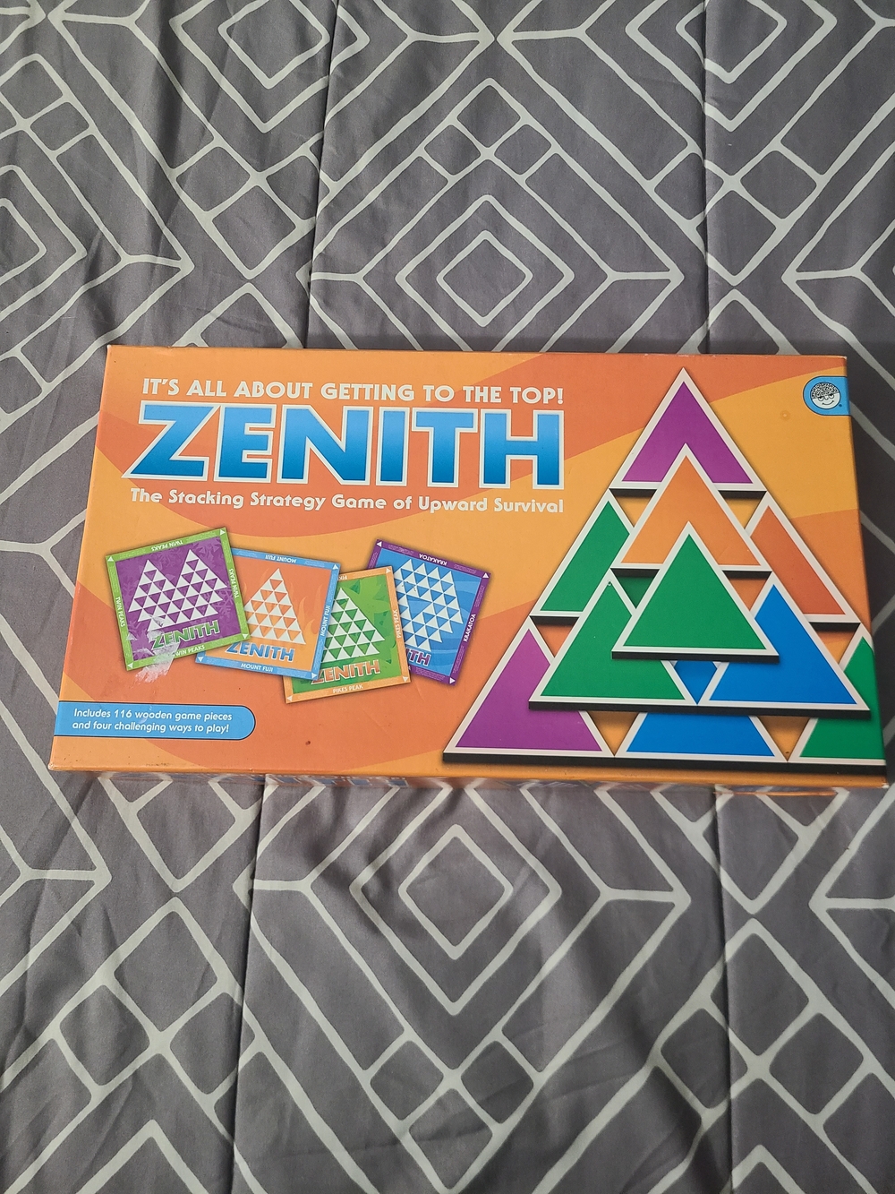 Zenith Stacking Strategy Game - 2009